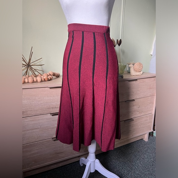 Maroon Black Pleated High-Waist Sweater Stretch Modest Midi Knee-Length Skirt S - Picture 10 of 16